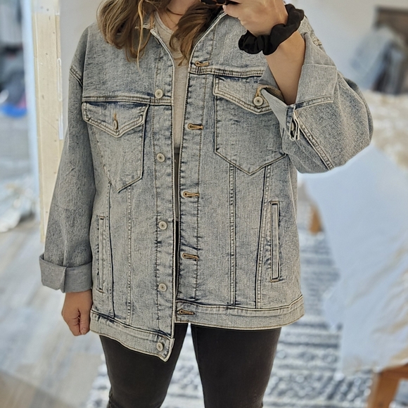 Abercrombie and Fitch Denim Jacket - Picture 2 of 8